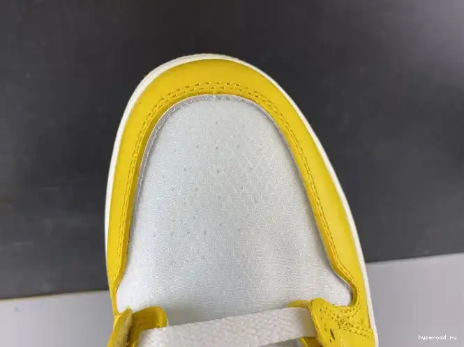 Jordan Dark Air Yellow-Cone NRG Off-White 1 AQ0818-149 Powder x White 0426